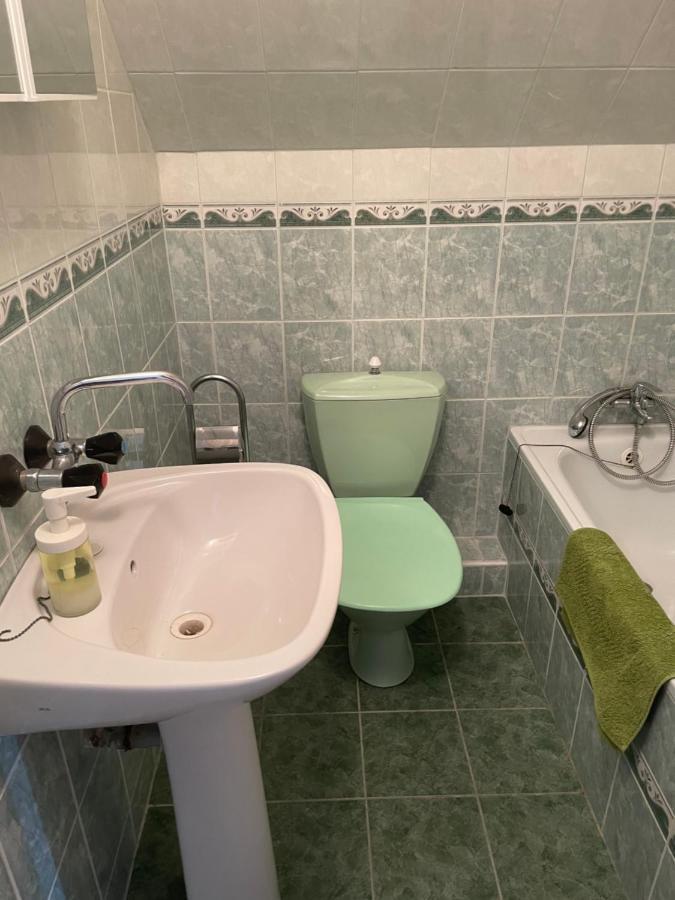 Hotel Penzion Fontána Náměšť nad Oslavou Esterno foto