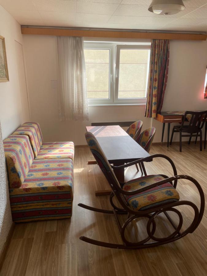 Hotel Penzion Fontána Náměšť nad Oslavou Esterno foto