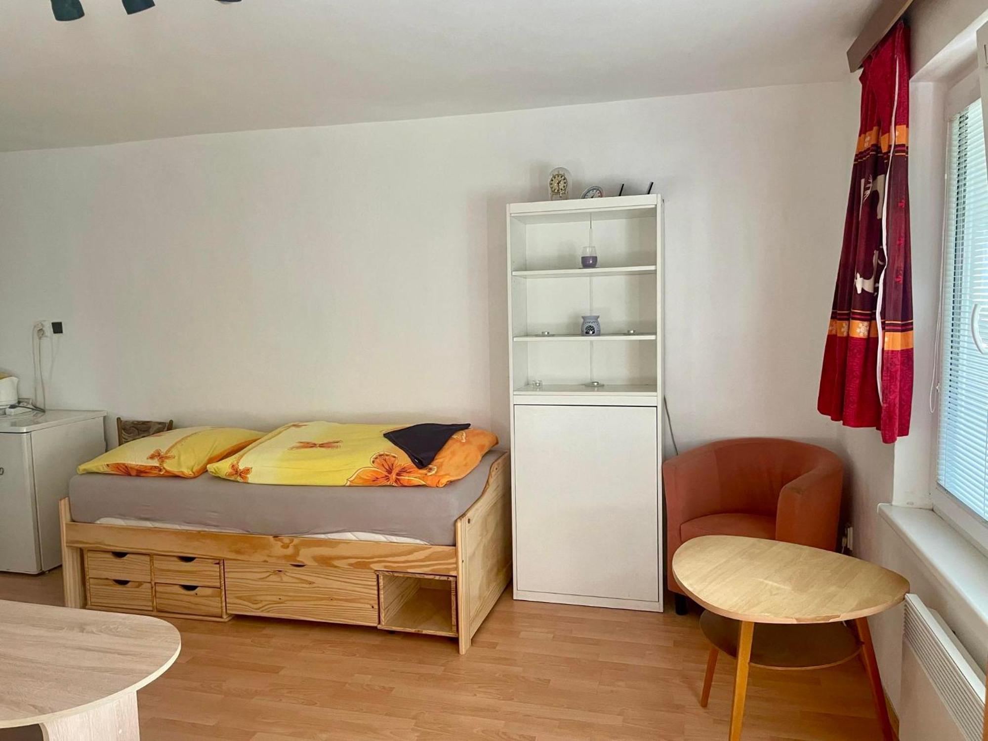 Hotel Penzion Fontána Náměšť nad Oslavou Esterno foto