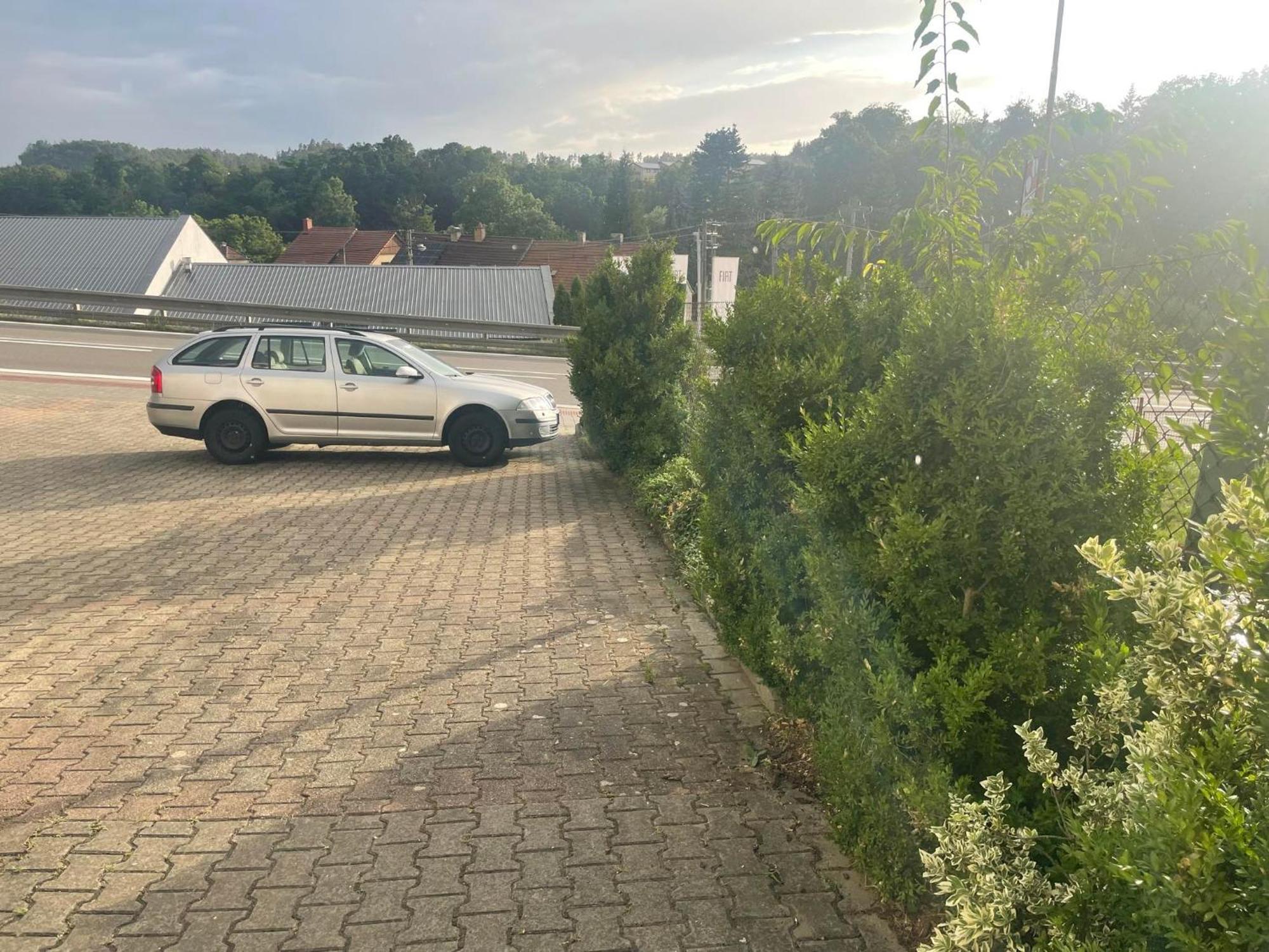 Hotel Penzion Fontána Náměšť nad Oslavou Esterno foto