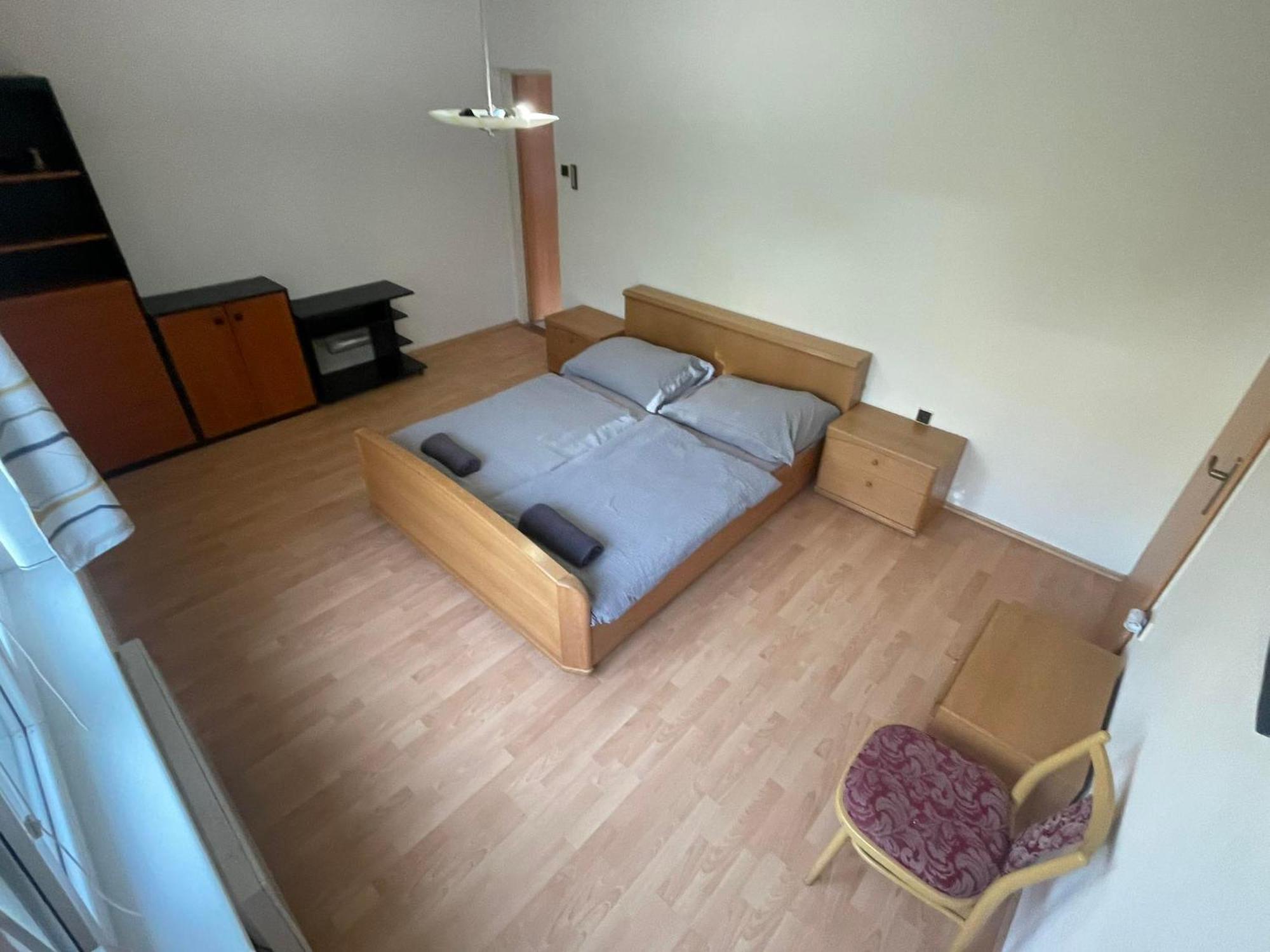 Hotel Penzion Fontána Náměšť nad Oslavou Esterno foto
